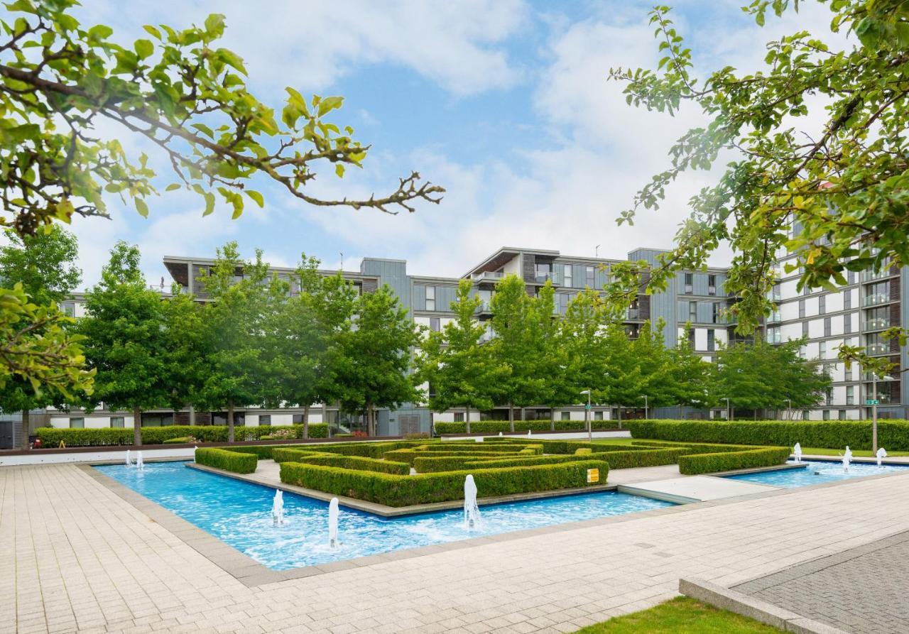 The Vizion Serviced Apartments From Pincott Properties - Free Parking, Private Balcony, And Wifi Милтон-Кейнс Экстерьер фото