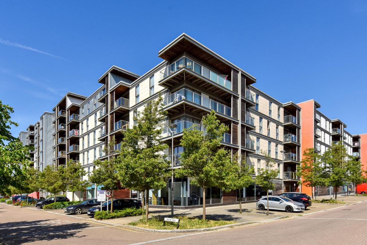 The Vizion Serviced Apartments From Pincott Properties - Free Parking, Private Balcony, And Wifi Милтон-Кейнс Экстерьер фото