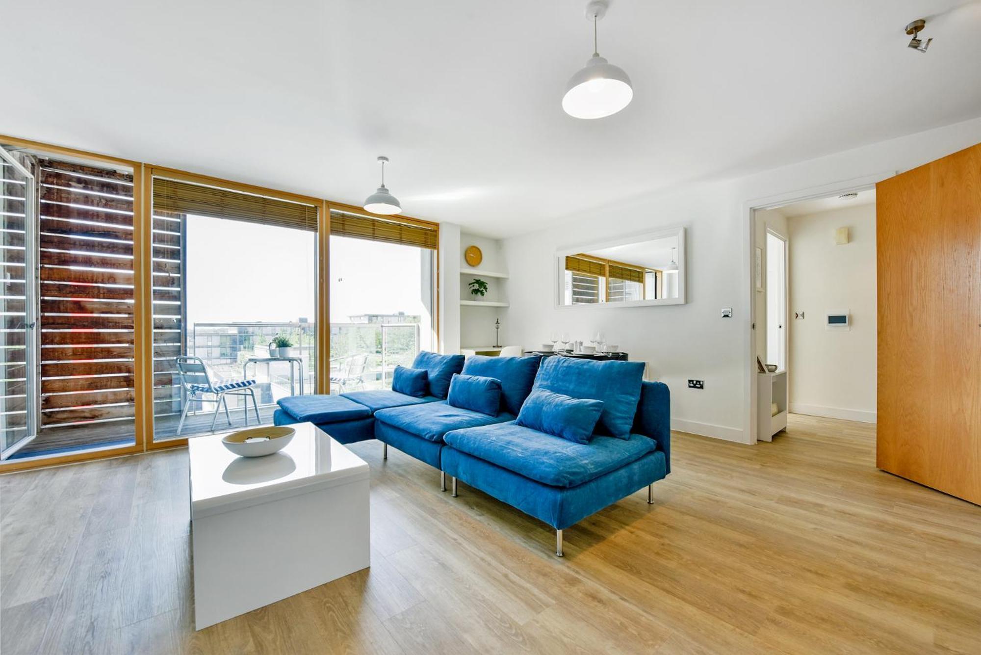 The Vizion Serviced Apartments From Pincott Properties - Free Parking, Private Balcony, And Wifi Милтон-Кейнс Экстерьер фото